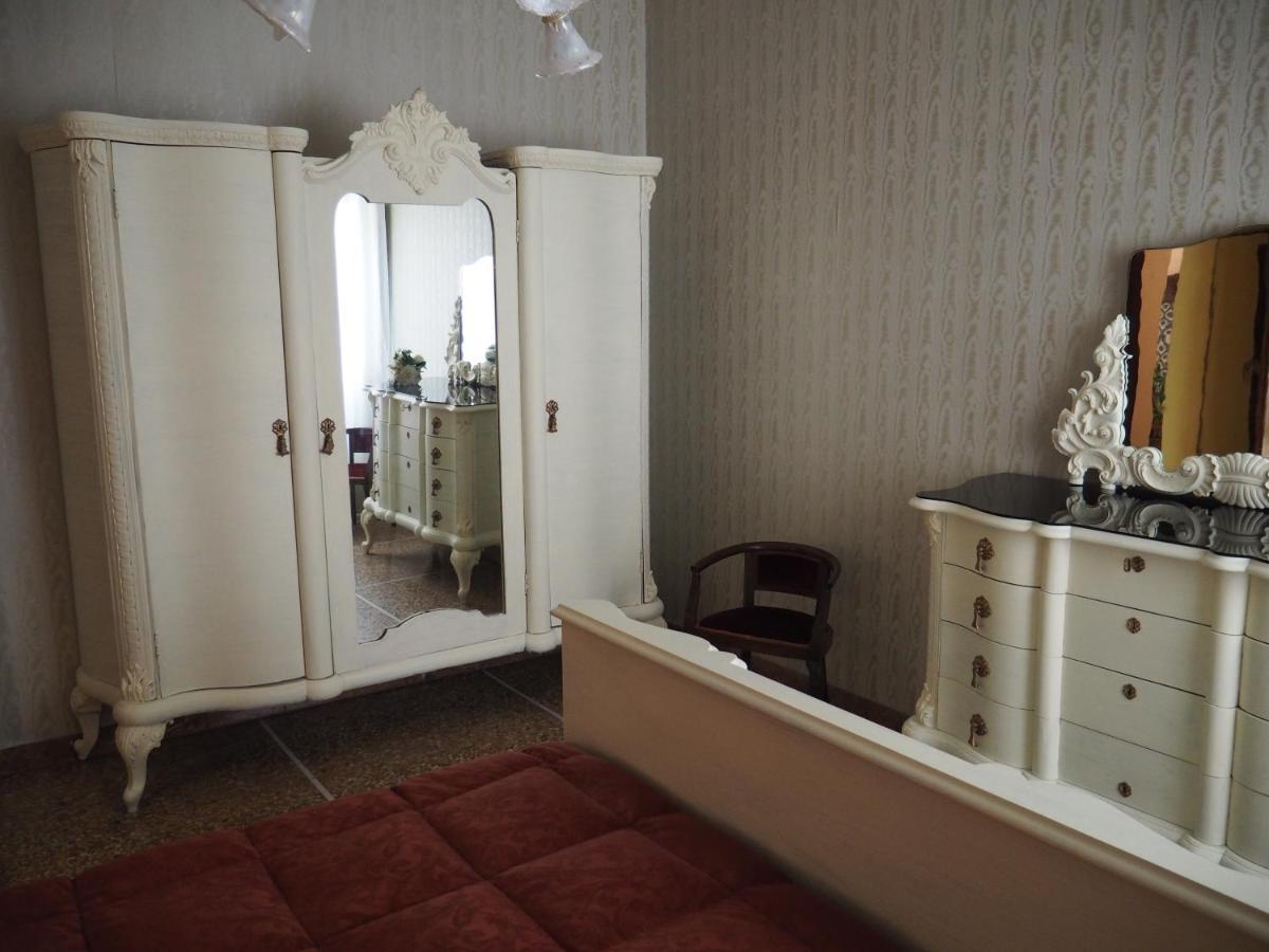 サン・ベネデット・デル・トロントCasa Mariaアパートメント エクステリア 写真